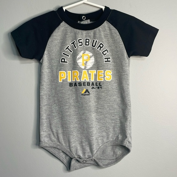 Pittsburgh Pirates One Piece Baby Size 24MOS - Picture 1 of 6